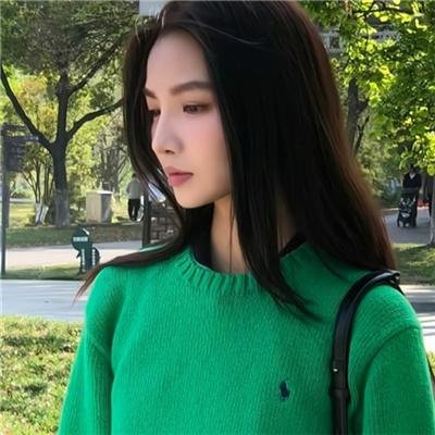 扭曲效应 海报